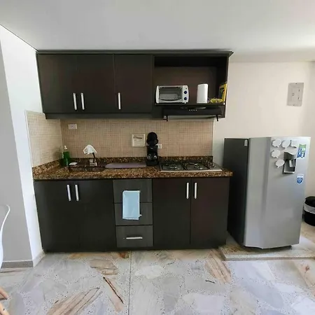 Apartamento Acogedor Barrio La Floresta Medellín Exterior foto