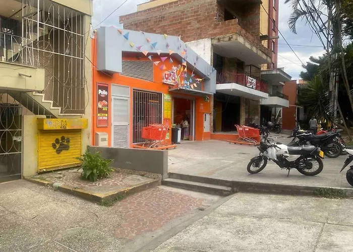 Apartamento Acogedor Barrio La Floresta Medellin