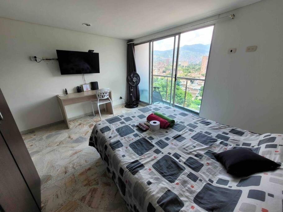 Apartment Acogedor Barrio La Floresta Medellin